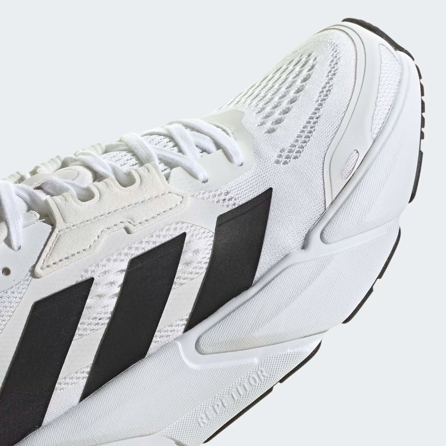 ADIDAS ADISTAR