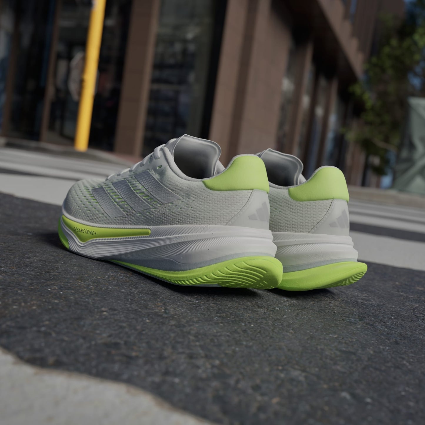 ADIDAS SUPERNOVA