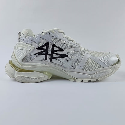 BALENCIAGA RUNNER